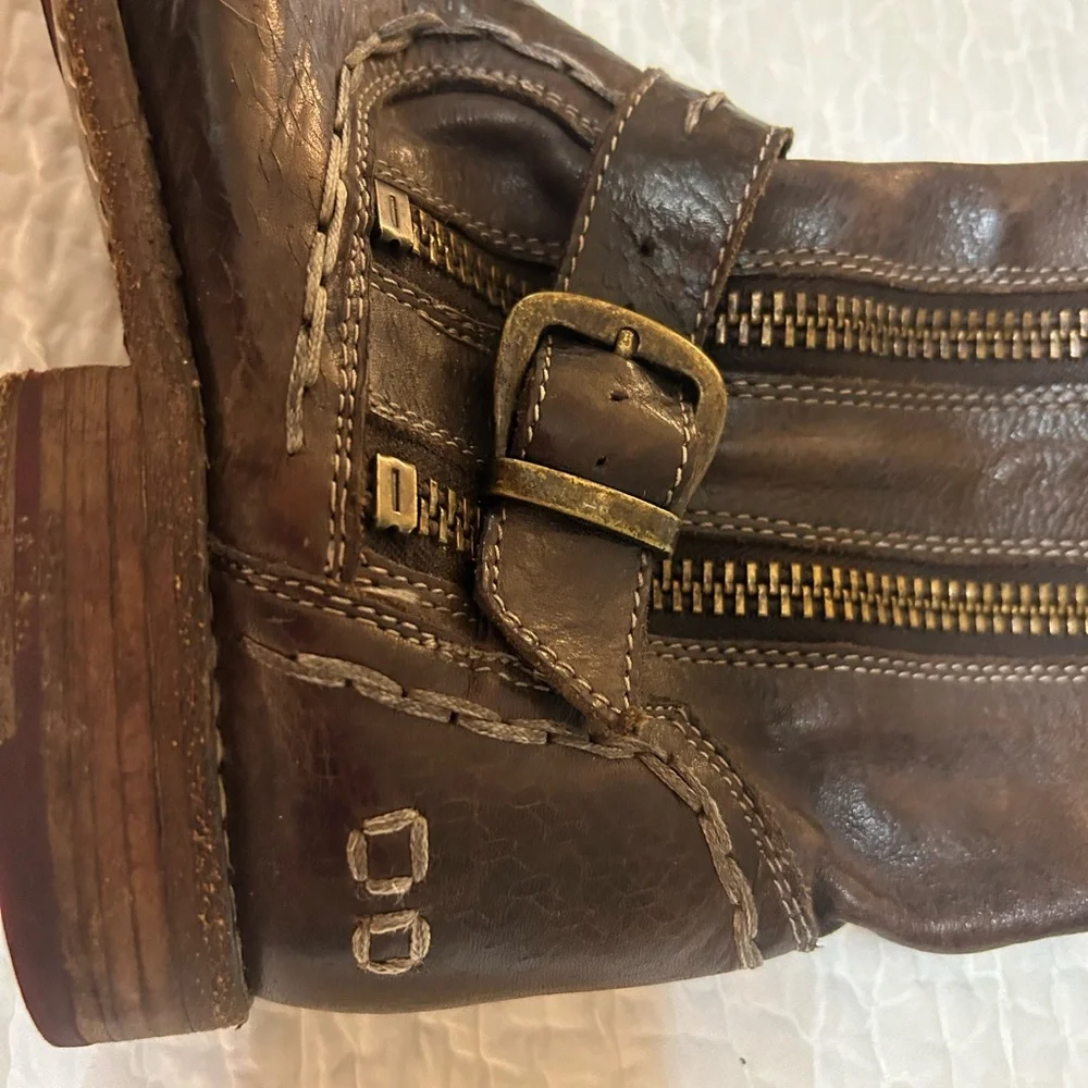 Women’s Bed Stu - Size 9 Brown Leather Boots - Tall with adjustable calf width - Picture 11 of 16